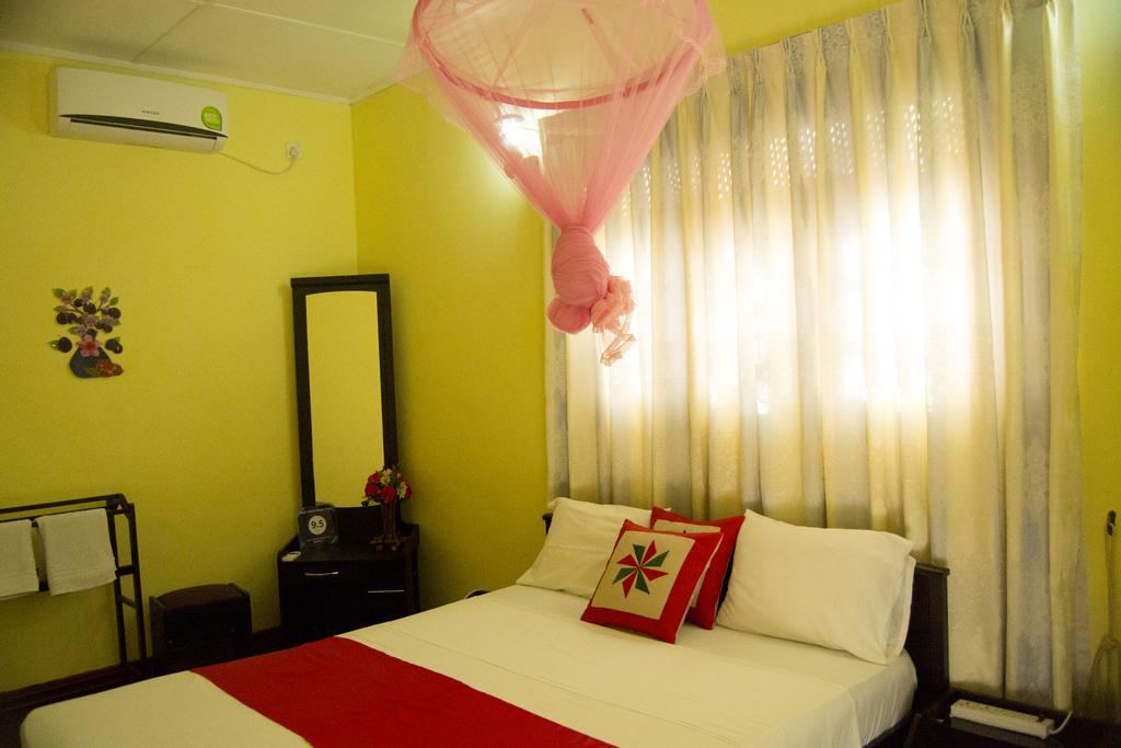 Sigiri Sithru Home Stay Sigiriya Bagian luar foto